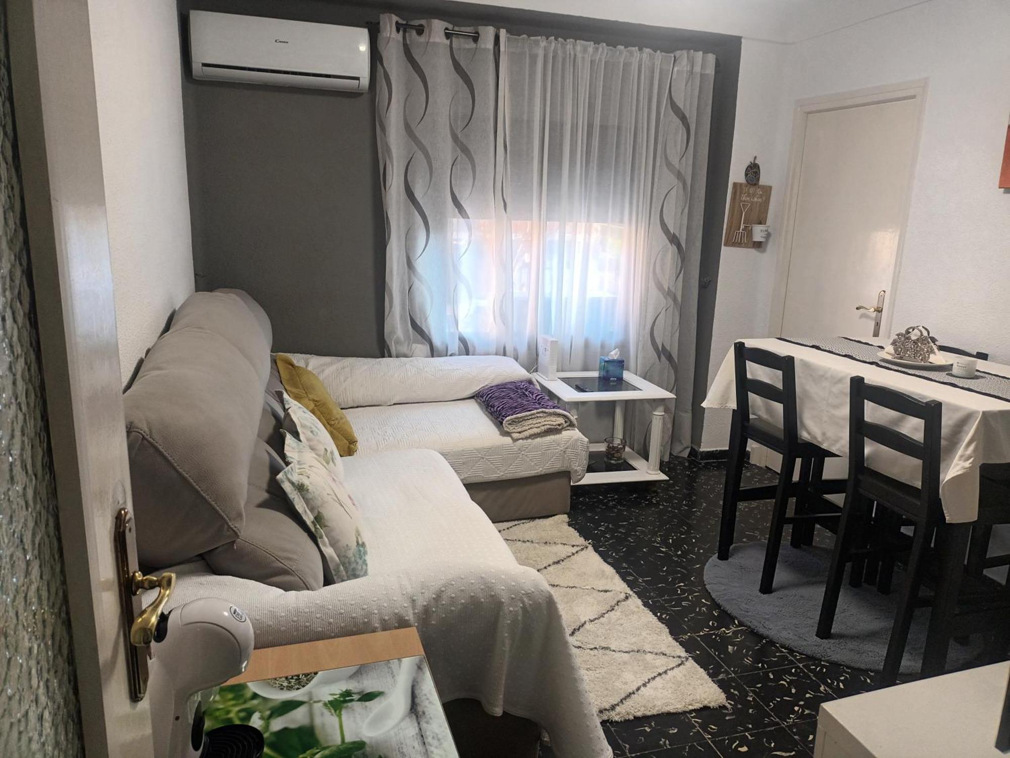 Lerida Apartment Валенсия Екстериор снимка